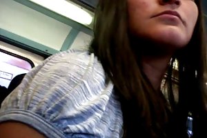 Repegon de mano en el metro ver el porno ruso de vídeo en línea