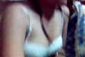 Nepalí chicas universitarias hema porno maduras