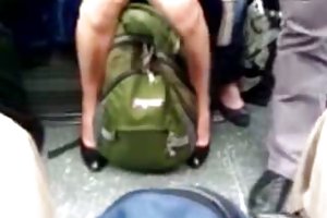 Upskirt en el metro de londres porno madre por 50