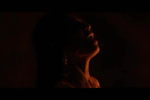 Radhika apte completo de la escena de sexo de la película reseco pornuha en línea tetas grandes