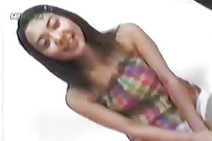 Asia chica chupa y folla 1 porno vídeo ruso