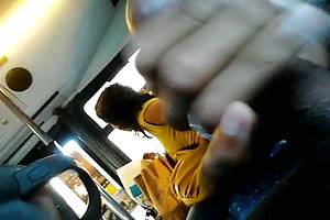 Flash bus - a ella le gusta películas porno de 45