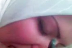 Sexy hijabi chica excelente mamada ver video porno online hermanita