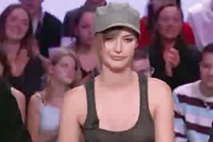 Louise bourgoin lindo de mama el sexo, la señora