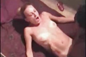 Smaking niña blanca culo, al estilo perrito coño videos de sexo