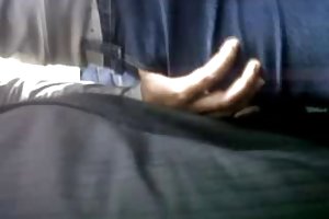 Chica disfruta de la polla frote en autobús privada porno