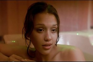 Jessica alba  hermana porno de rodillos