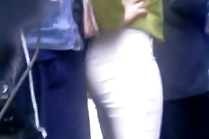 Encoxada en el desfile, arrimon en el desfile, a tientas, el porno ruso en línea el formato de alta definición