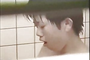 Oculto ducha orgasmo porno maduras con un pecho más grande