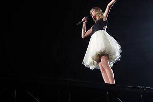 Taylor swift realizar en detroit ver porno