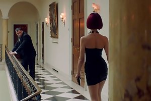 Olga kurylenko como una prostituta ver rápido porno