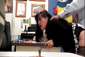 ¿Sabes dónde está tu mamá?  descargar el porno ruso con la trama
