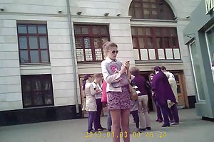 Hasta la falda en el metro de moscú mujer cogida el porno ruso
