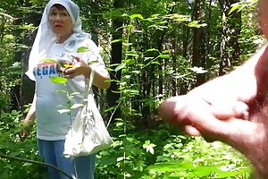 Buena abuela en el bosque porno maduras para follar