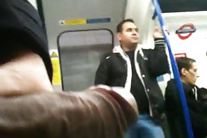 Tomar el tren ....... video porno de la mujer cambia mirar