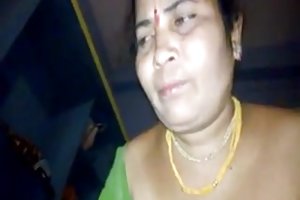 Desi madura tía gran relato porno