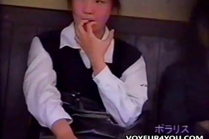 Inocentes colegialas upskirt expuestos el sexo femenino