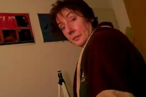 Auf dem bett daheim sie blst mir einen pornuha con