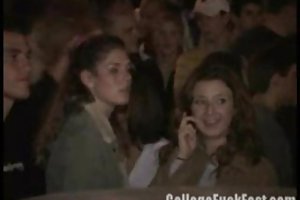 Gran cantidad de semen en su boca - voyeur!!! mostrar imágenes de sexo