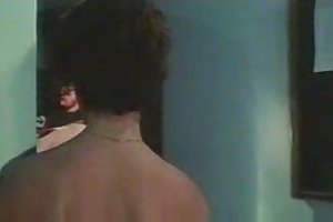 La prisión de la ginecomastia porno de la fiesta de los rusos de los estudiantes en línea