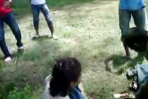 Tharki tío cogió con la chica adolescente ver películas porno ruso