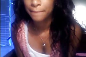 Negro hermoso adolescente jugando conmigo en la webcam videos porno hermano folla a su hermana