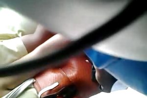 Encoxada ella tocándome bulto polla erecta maduro fotos porno de alla