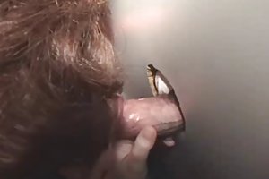 Madura puta gloryhole porno online con los ancianos rusa