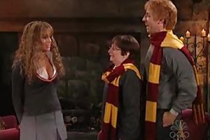 Lindsay lohan sexy hermiona de harry potter poses sexo oral, en imágenes