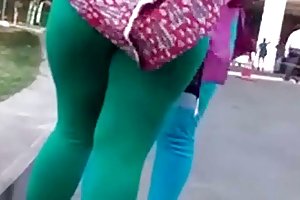 Mi collegemate reshma trueno de los muslos y el culo porno de colegiales