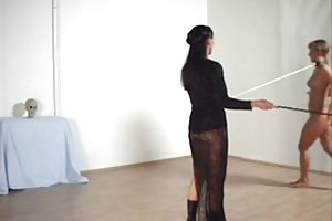 Ponygirl la formación por la señora jenny videos porno en línea emocionante