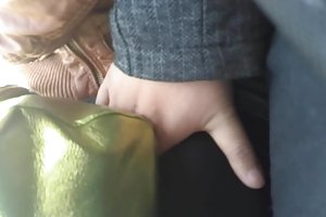 A tientas de la mujer de la pierna en autobús(parte2) ver en línea la película porno de recien casados