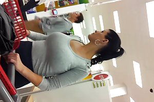 Milf caliente ver tiró de la falda de vtl ver porno madre