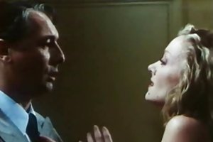 Cmnf en el cine pornuha latente en línea