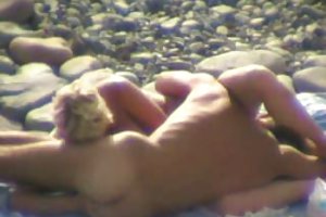 Amateur sexo oral en la playa videos de sexo en el pastel