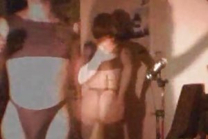 Chloe francés crossdresser gig porno coacción
