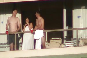 Otro balcón a la mierda la parte 2 de 6 online videos porno, viejos abuela