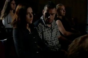Público de succión en el teatro parte 1 videos de sexo de los escolares