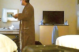 Servicio de habitaciones flash porno de la edad de balzac
